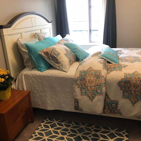 The Sunshine House-Free Parking Bed and Breakfast Vancouver Værelse billede